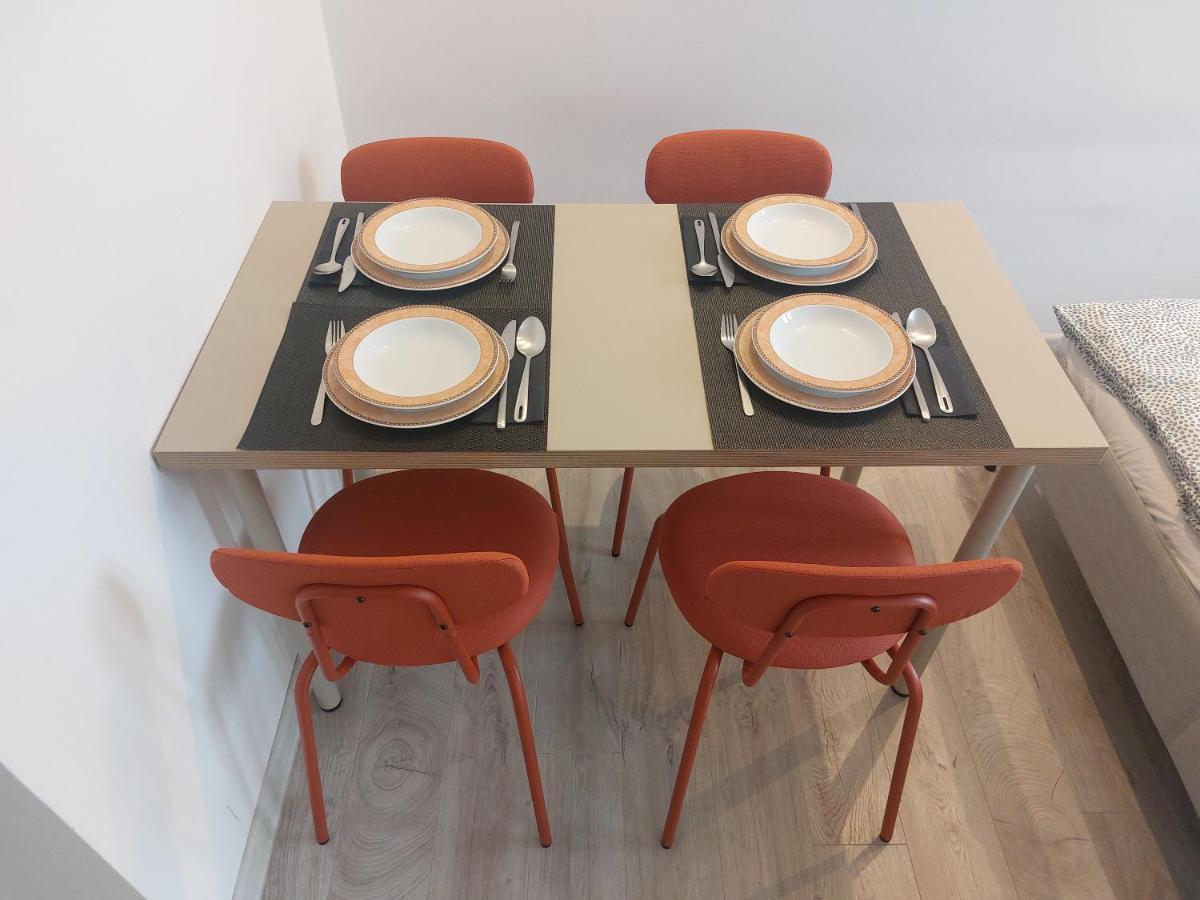 布拉迪斯拉发Utulny Apartman S Balkonom公寓 外观 照片