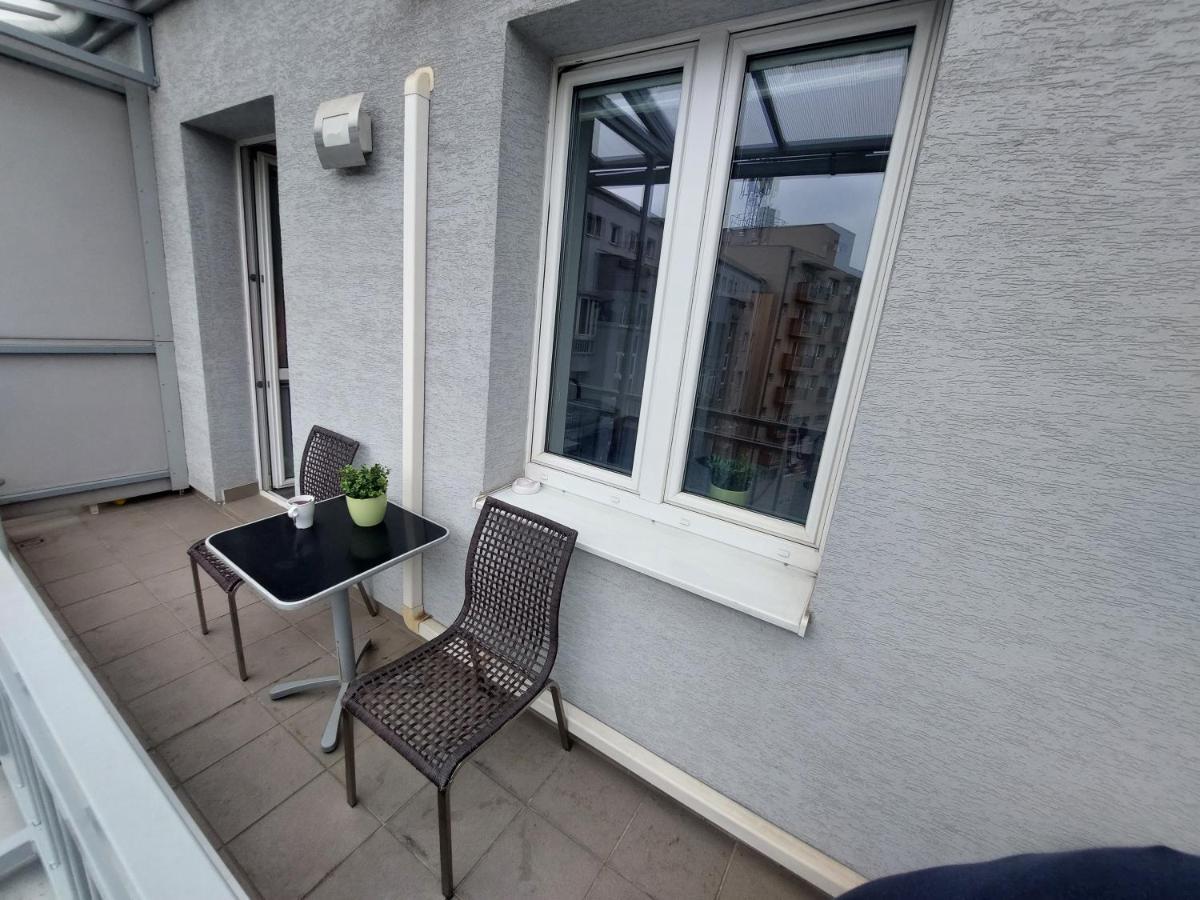 布拉迪斯拉发Utulny Apartman S Balkonom公寓 外观 照片