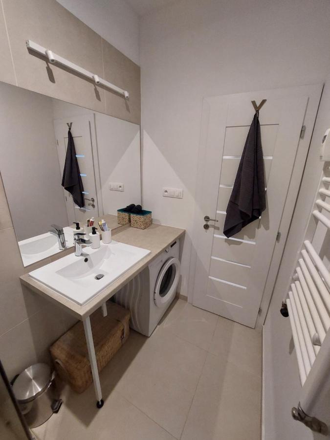 布拉迪斯拉发Utulny Apartman S Balkonom公寓 外观 照片